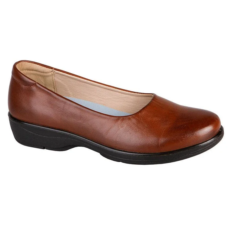 Soft Style by Hush Puppies Jasmine Flat Court Walker - Tan